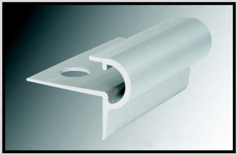 4969 Lajsna Al.za stepeniste P41 srmat 3m /10mm